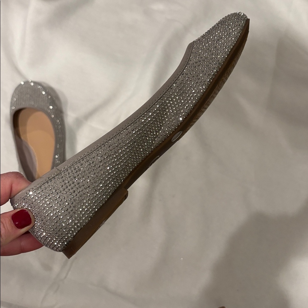 Gianni Bini 7.5 Elegant Gray/silver Rhinestone Flats - Picture 3 of 11